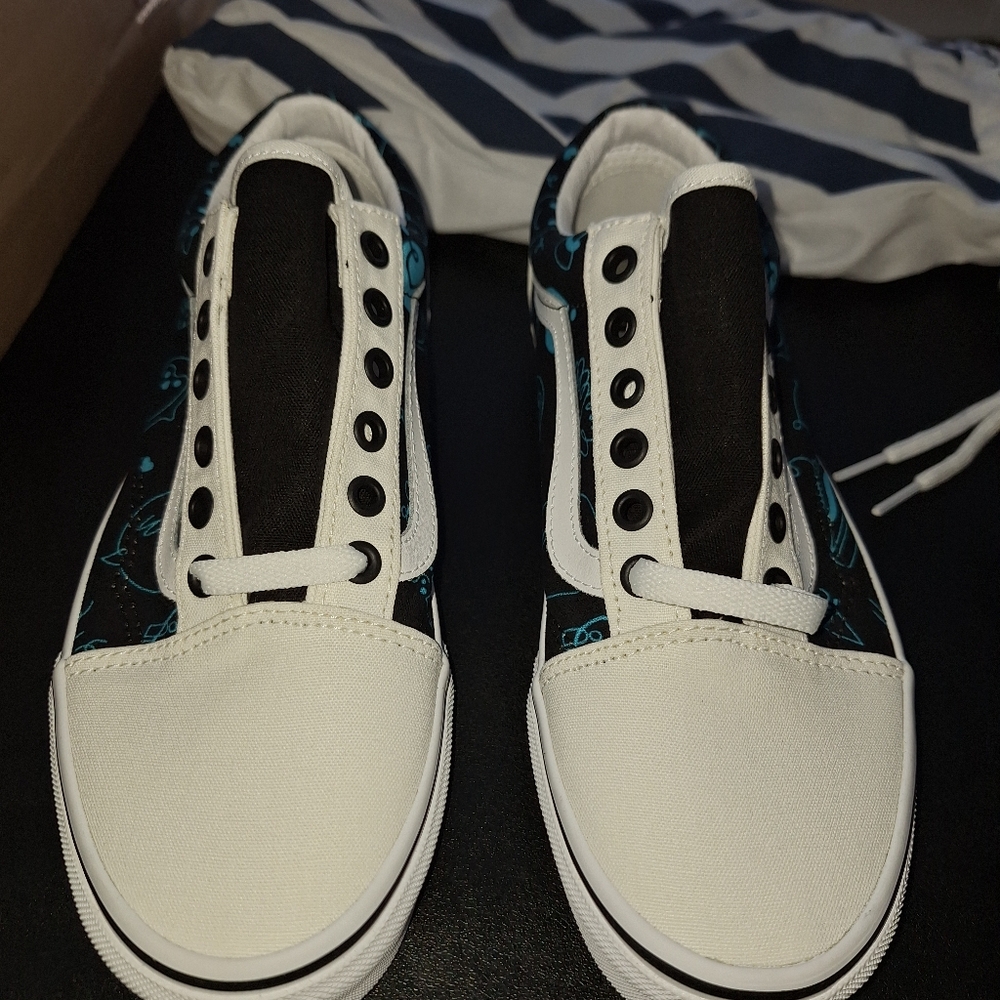 Size 5.5 - VANS Old Skool Low Custom Made Characters